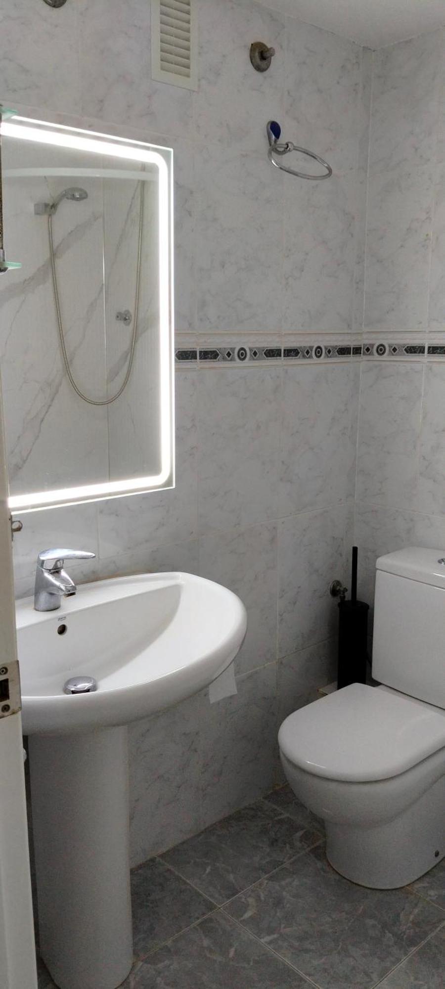 Habitacion Individual Apartment บาเลนเซีย ภายนอก รูปภาพ